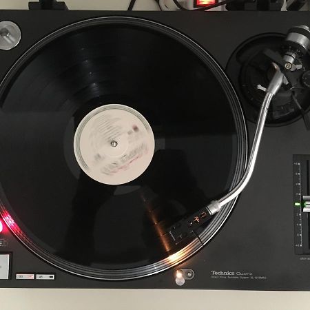 Vinile Apartment กาญารี ภายนอก รูปภาพ